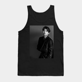 Gong Yoo - V17 Tank Top